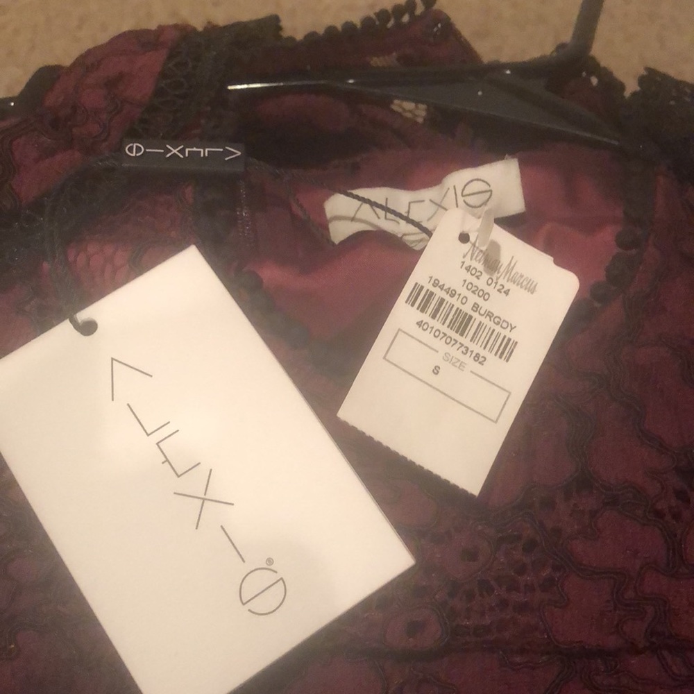 Alexis dress - Picture 9 of 10